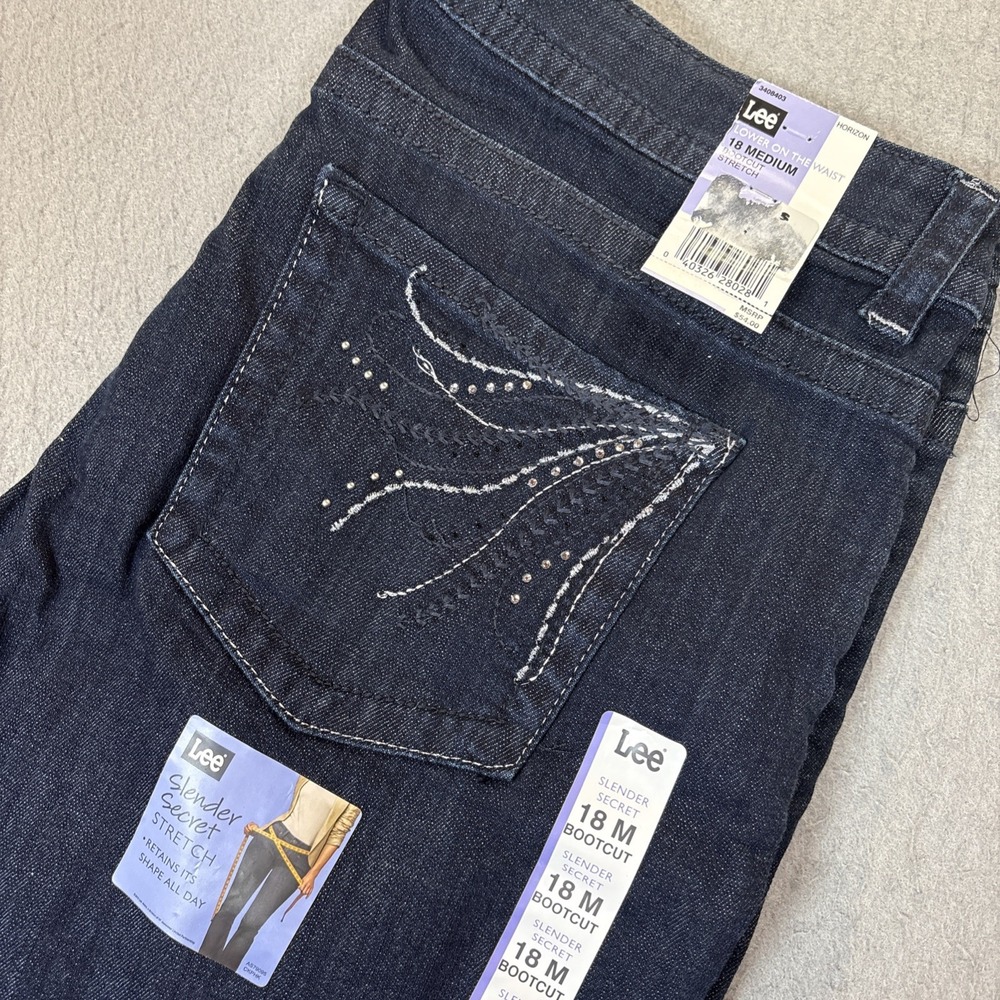 Lee Slender Secret Lower On The Waist Boot Cut Jeans Sz 18 Blue Stretch NWT